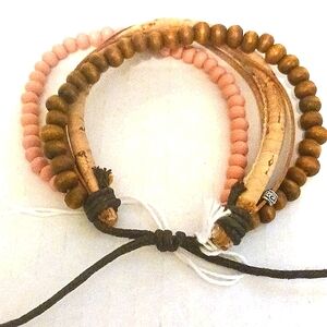 NWT FIVE STRAND ADJUSTABLE URBAN BRACELET DARK CORAL/BROWN PULL STRING